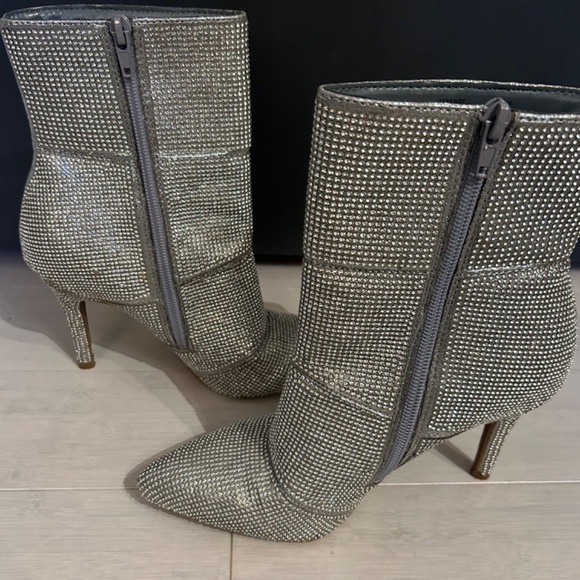 Silver dress boot - Picture 2 of 4